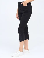 Pull-on Ruched Hem Stretchy Capri Pants By Carré Noir