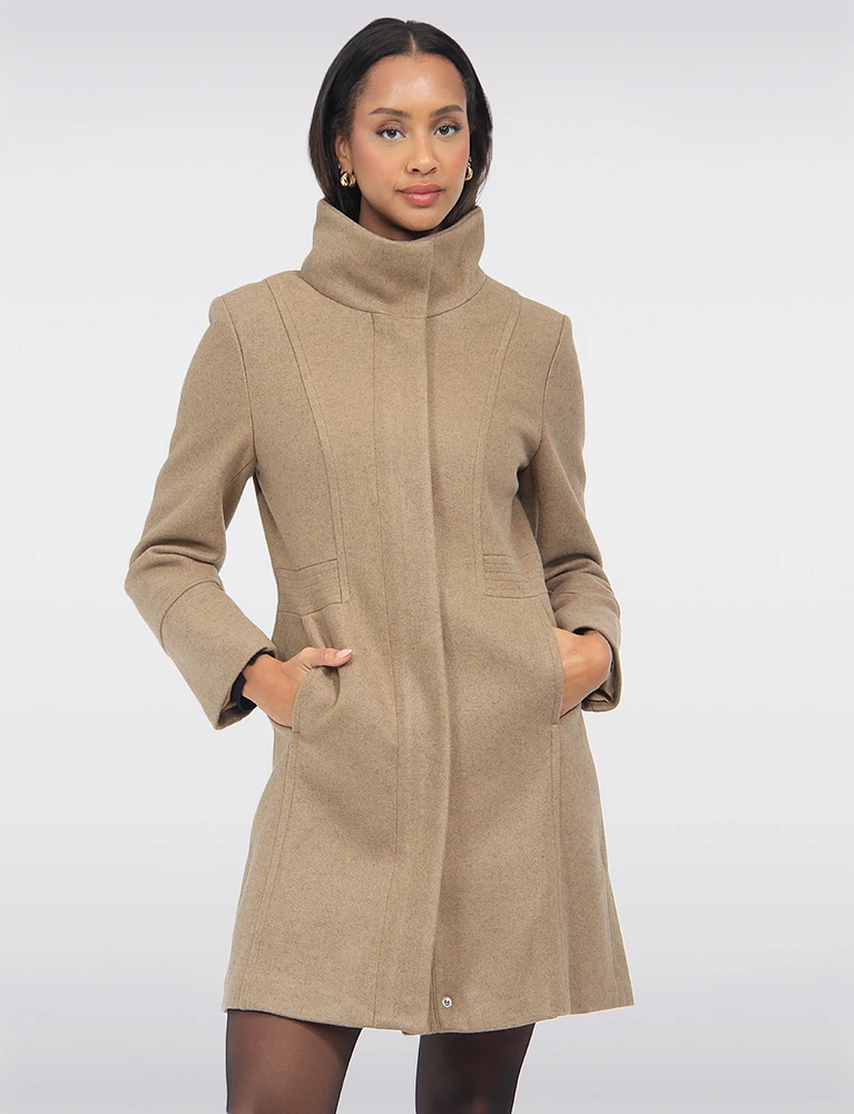 Elegant Wool Blend Mid-Length Slim Fit Overcoat With High Collar Design by Saki