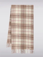 Luxurious Ultra-Soft Cozy Checkered Scarf with Plush Texture and Fringes by Saki