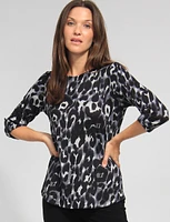 Chic Three-quarter Sleeve Monochrome Leopard Print Knit Top by Vamp