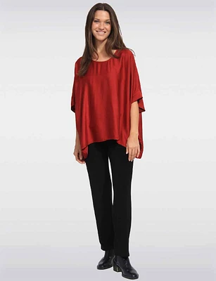 Elegant Fluid Silky Blouse With Longer Side Edges by Froccella