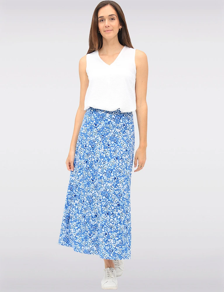Flowy Floral Printed Pull-On Maxi Skirt with A-Line Silhouette by Vamp