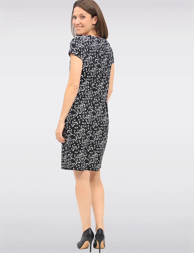 Flowy Floral Print A-Line Stretchy Short Sleeve Dress by GWV
