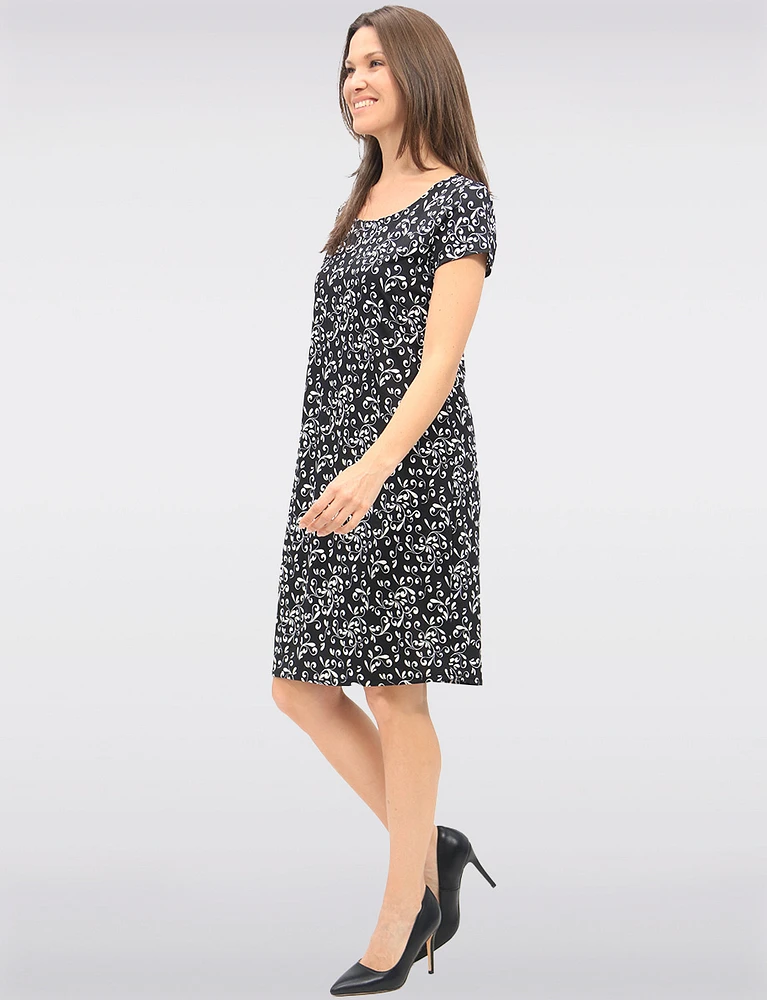 Flowy Floral Print A-Line Stretchy Short Sleeve Dress by GWV