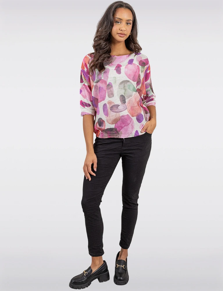 Elegant 3/4 Sleeve Boatneck Knit Top with a Trendy Printed Design by Froccella