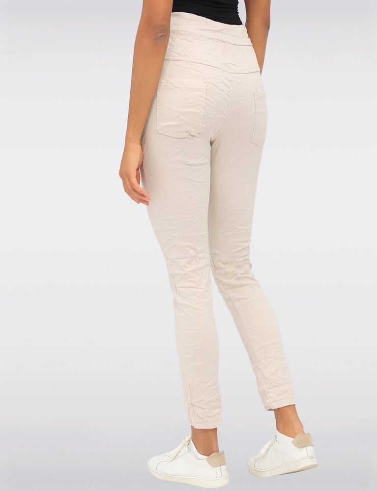 Crinkled Slim Fit Drawstring Waist 4-Pocket Stretch Pants by Froccella