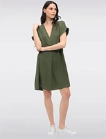 Elegant Flowy Solid Short Sleeve V-Neck Loose Fit Dress by Froccella