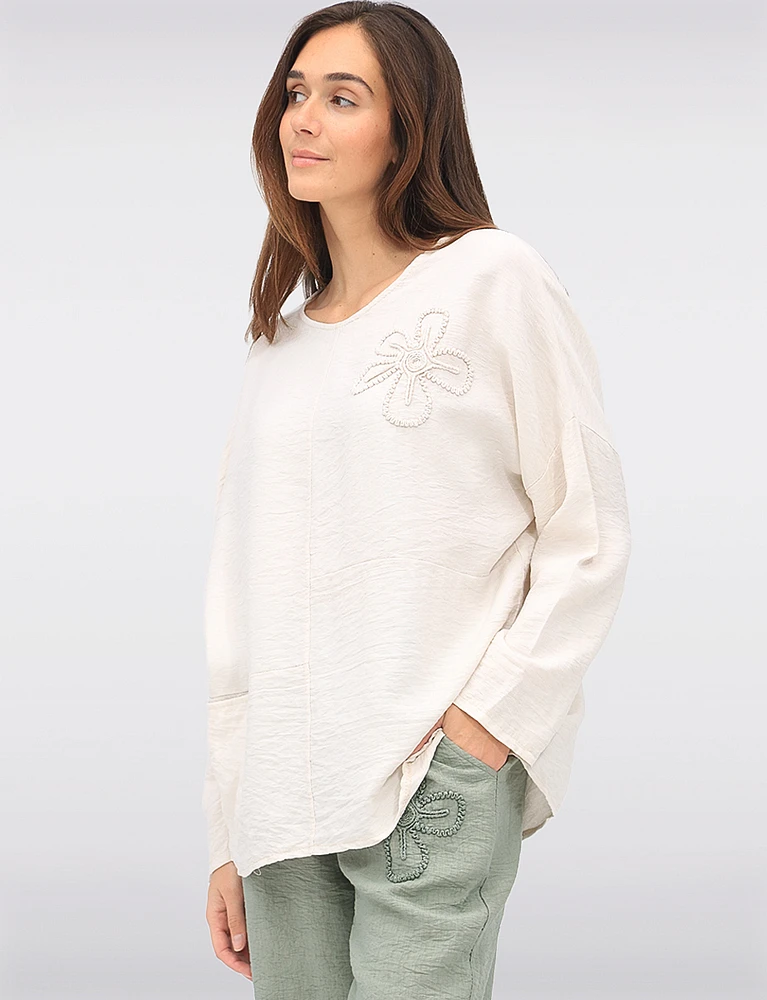 Lightweight Crinkled Flowy 3/4 Sleeve Flower Applique Top by Froccella