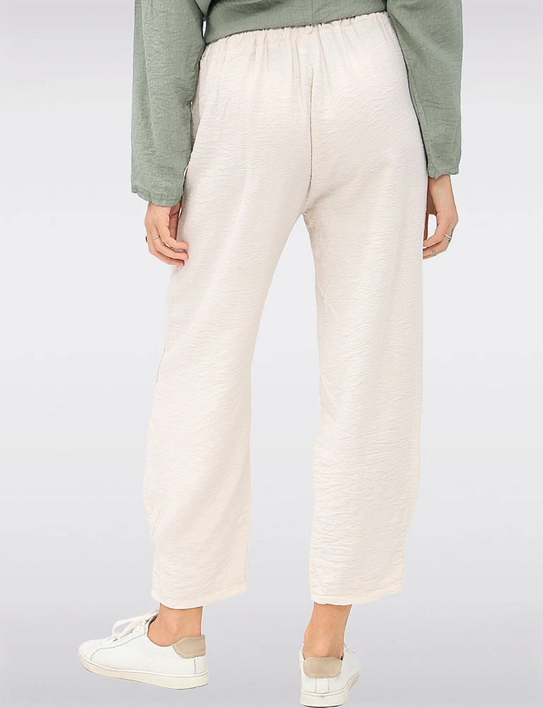 Lightweight Flowy Stretch Pull-On Pants with Floral Appliqué by Froccella