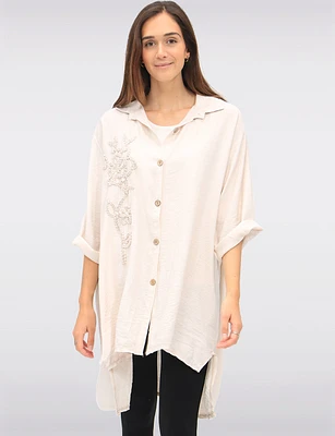 Button-Down 3/4 Sleeves Shirt with Floral Applique & Side Slits by Froccella