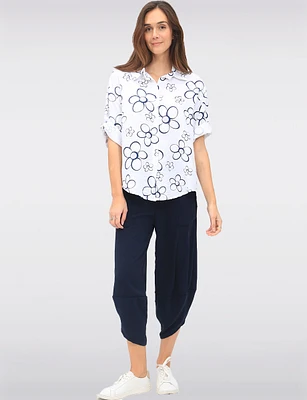 Bold Floral Button-Up Collared High-Low Design 3/4 Sleeves Shirt by Froccella