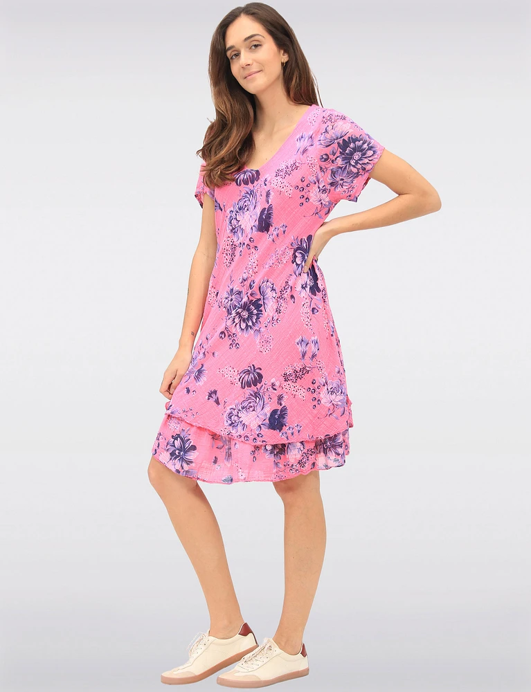 Two-Tiered Short Sleeve Elegant Floral Print V-neck Crinkled Dress By Froccella