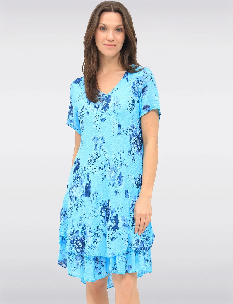 Two-Tiered Short Sleeve Elegant Floral Print V-neck Crinkled Dress By Froccella
