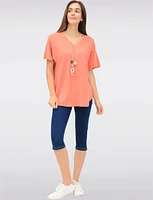 Soft Touch Short Sleeve V-Neck Knit Top with Rounded Hem & Necklace by Froccella