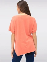 Soft Touch Short Sleeve V-Neck Knit Top with Rounded Hem & Necklace by Froccella