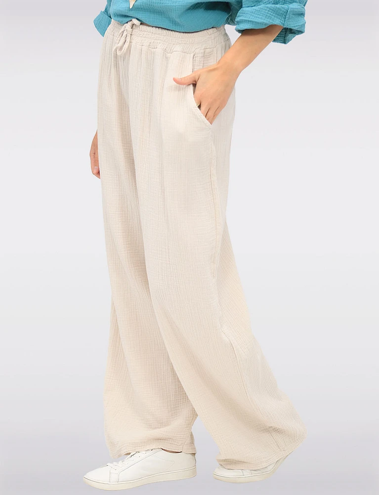 Textured Cotton Wide-Leg Pants with Elastic Waist and Front Pockets by Froccella