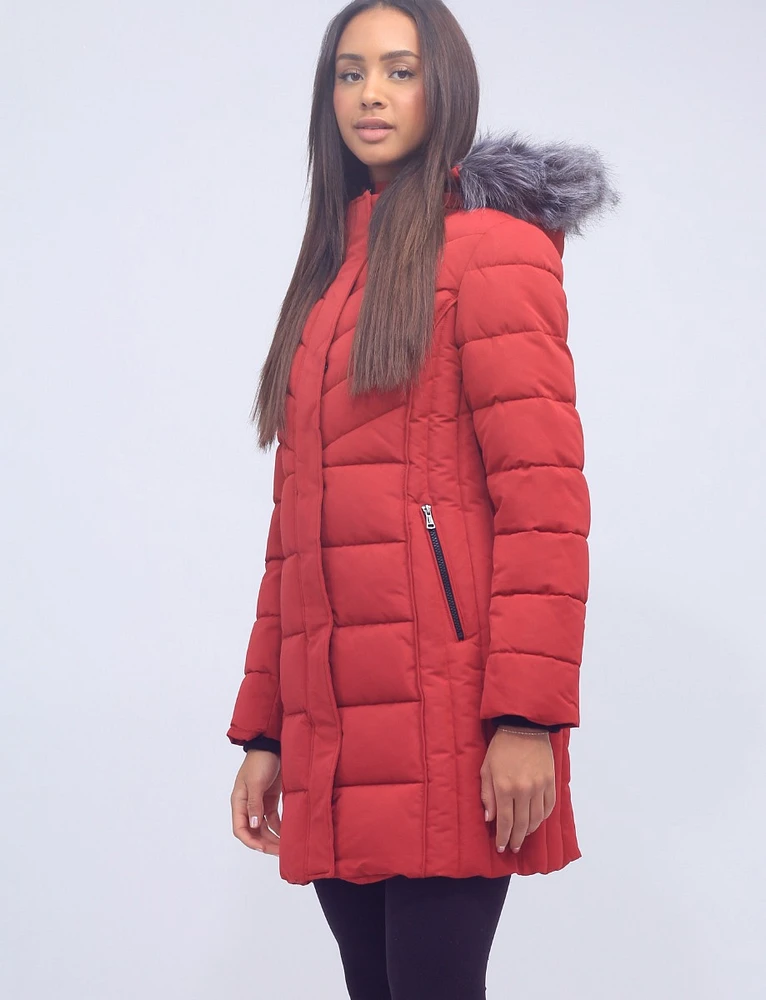 Vegan Quilted Polyloft Coat With Inner Zip-up Bib and Faux Fur Trim by Snoboll