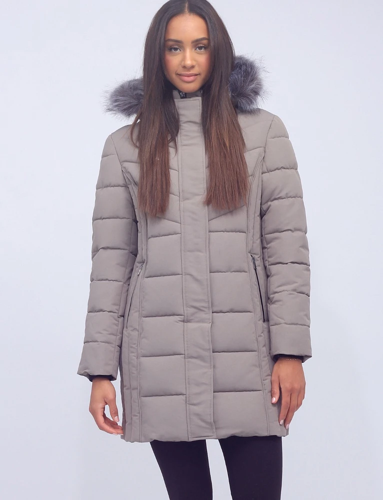 Vegan Quilted Polyloft Coat With Inner Zip-up Bib and Faux Fur Trim by Snoboll