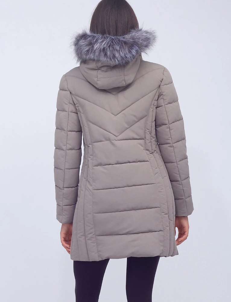 Vegan Quilted Polyloft Coat With Inner Zip-up Bib and Faux Fur Trim by Snoboll