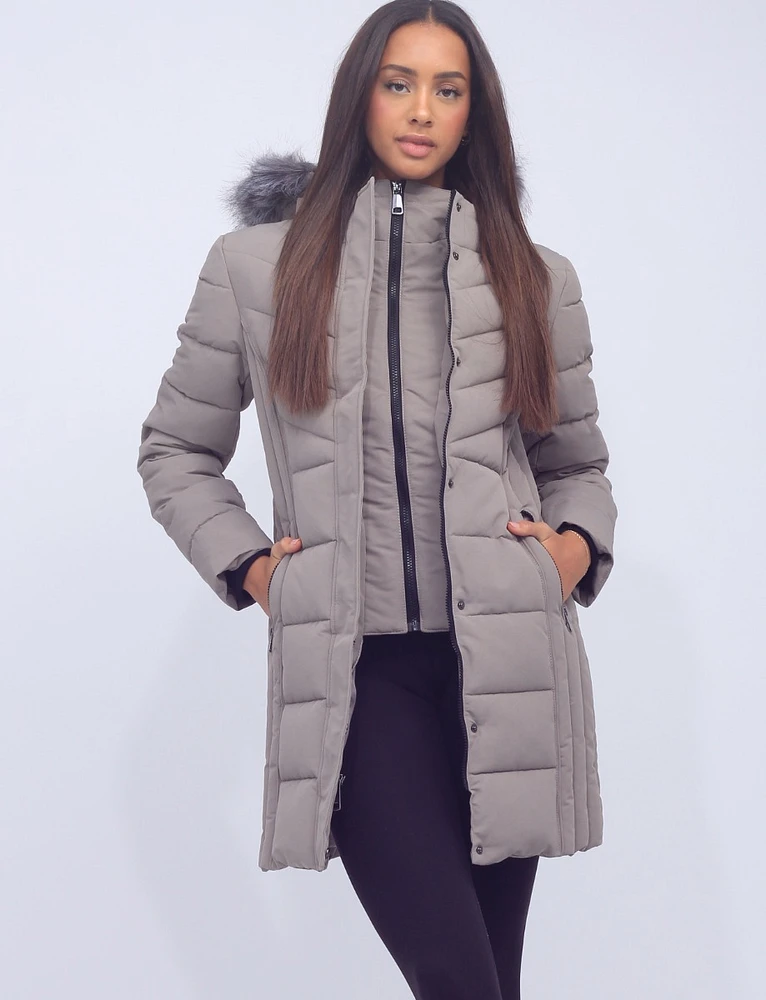 Vegan Quilted Polyloft Coat With Inner Zip-up Bib and Faux Fur Trim by Snoboll