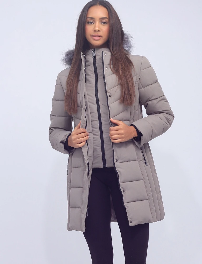 Vegan Quilted Polyloft Coat With Inner Zip-up Bib and Faux Fur Trim by Snoboll