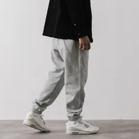 Pant Jogger Multi Logo Gris