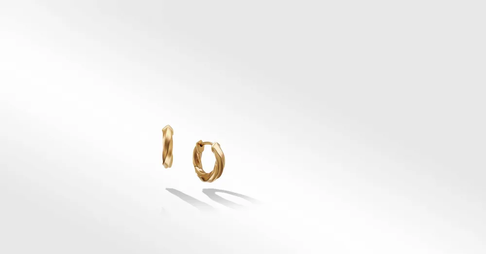 Cable Edge™ Huggie Hoop Earrings in Recycled 18K Yellow Gold