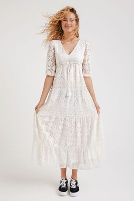 Maxi robe à broderies ethniques