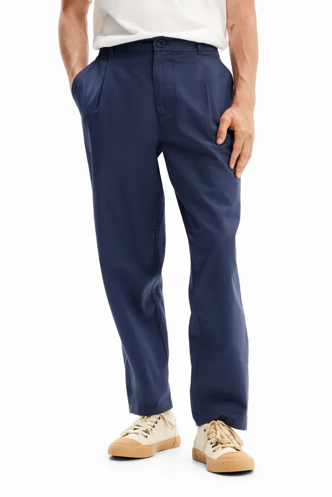 Pantalón chino tapered