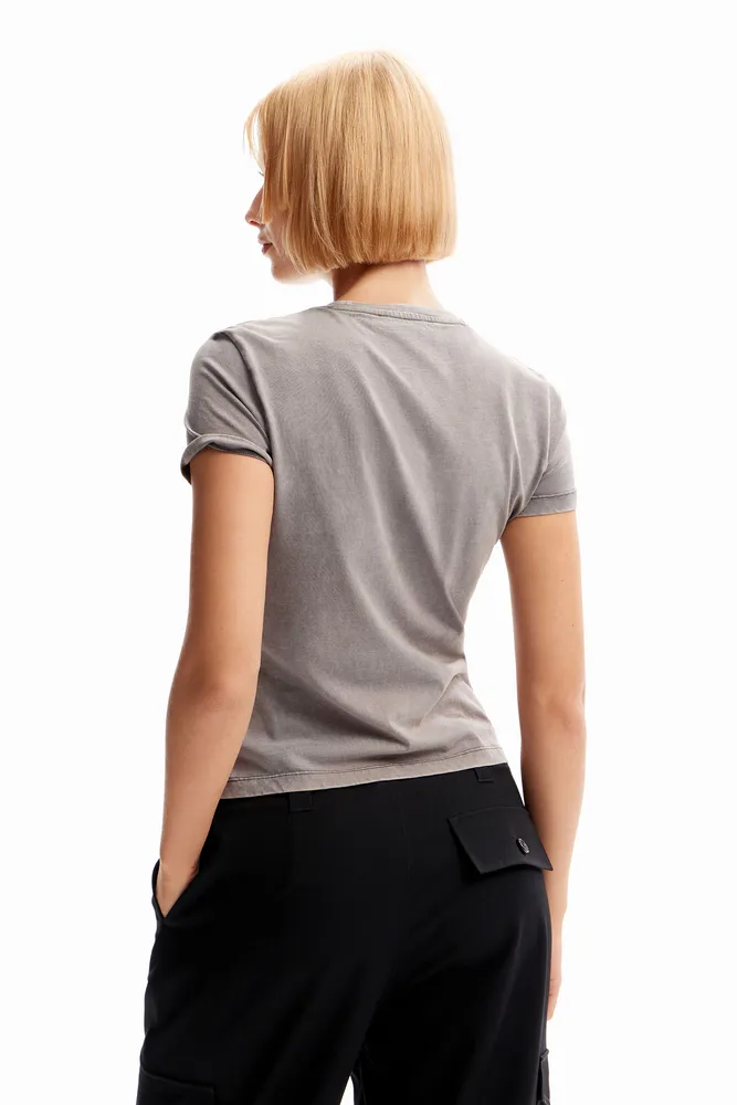 Camiseta slim strass