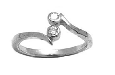 Bague d'orteil sertie de zircons cubiques - en argent sterling. Color: blanc | Doucet Latendresse