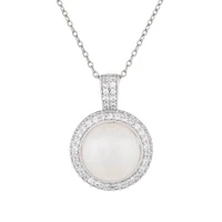 pearls pendant with chain (17 inches