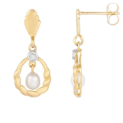 10k yellow gold stud Earrings For Women, pearl & diamonds T.W. 2pts. Color: yellow | Doucet Latendresse