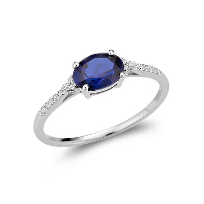 Bague  pour femme - pierre precieuse laboratoire saphir bleu  en or blanc 10k & diamants poid total de 5pts. Color: blanc | Doucet Latendresse