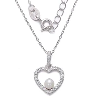 Collier Cœur en Argent Sterling avec Perle d’Eau Douce et Zircon Cubique. Color: blanc | Doucet Latendresse