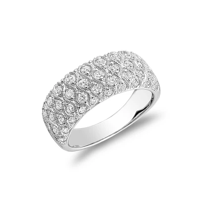 14K White Gold Vintage-Style Diamond Anniversary Band Ring. Color: white | Doucet Latendresse