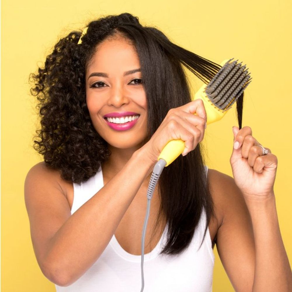 The Brush Crush Heated Straightening Brush