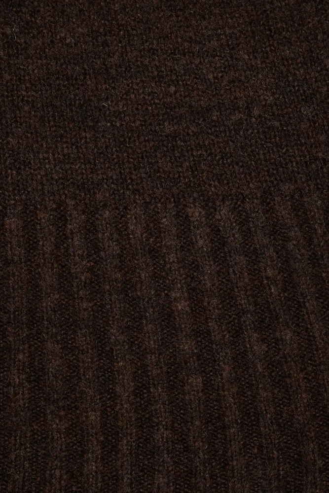 Heavenlyarn™ Off Shoulder Yarn Sweater