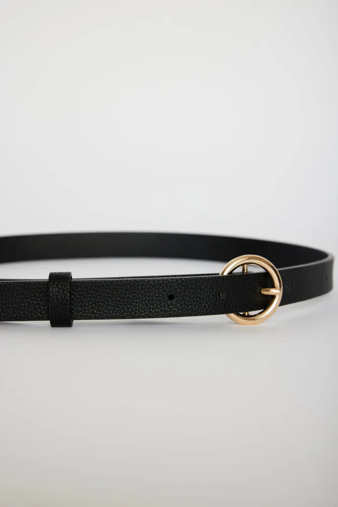 Skinny Round Buckle Belt