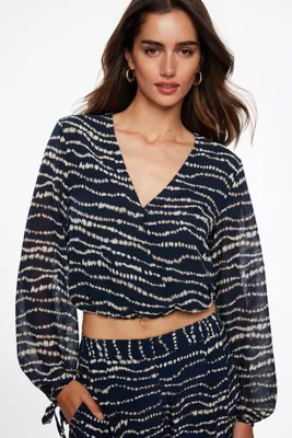 Graphic Wrap Top