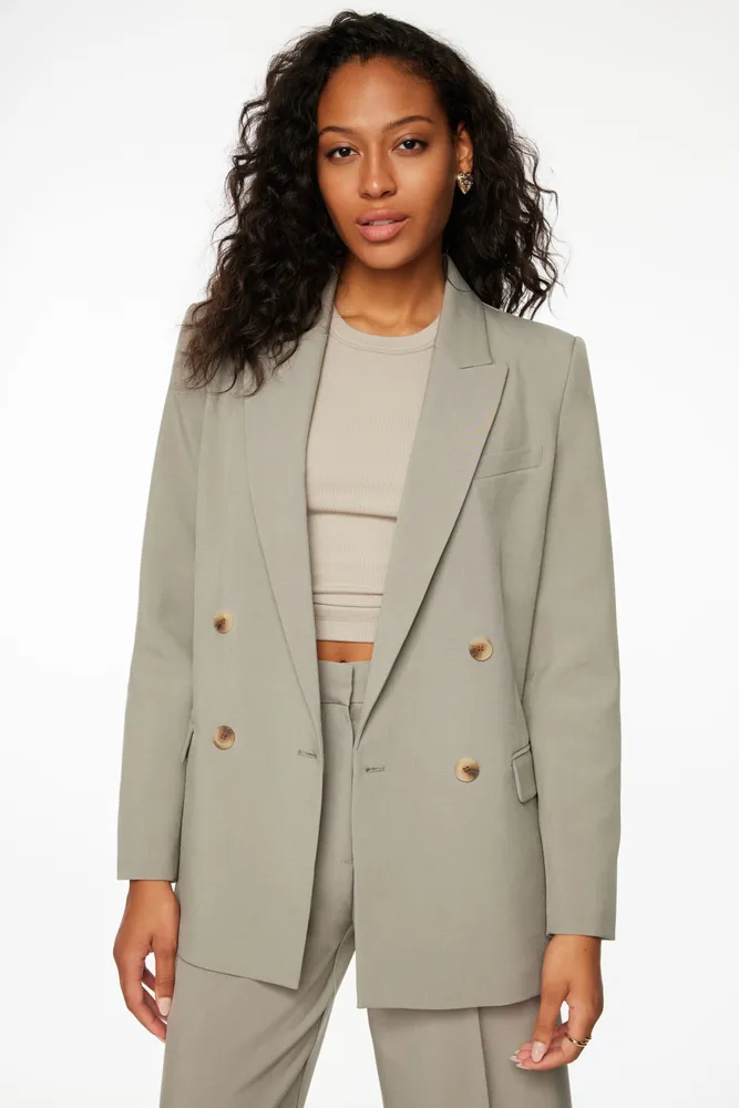 Dynamite Eversleek, Anya Oversized Boyfriend Blazer