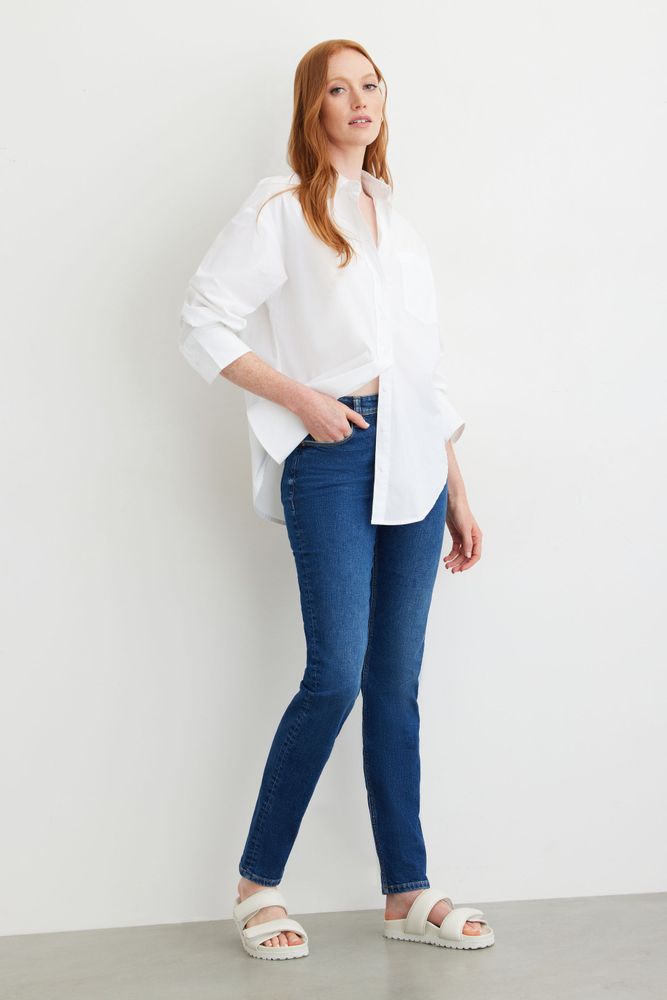 Liya Mid-Rise Slim Jeans