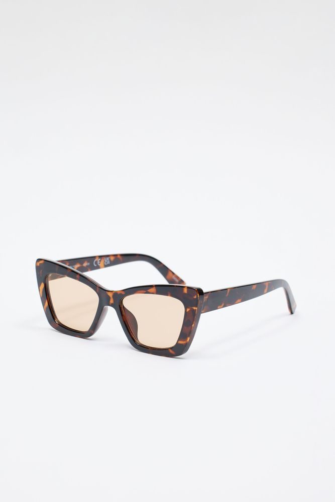 Edgy Cat-Eye Sunglasses
