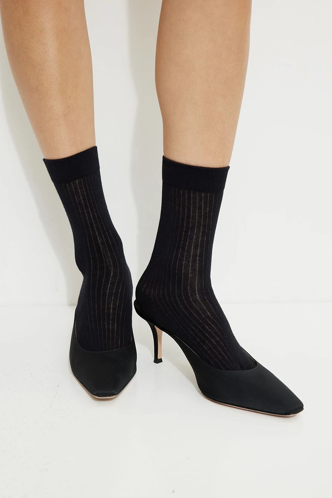 Semi Sheer Crew Socks