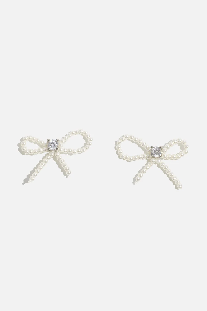 Delicate Bow Stud Earrings