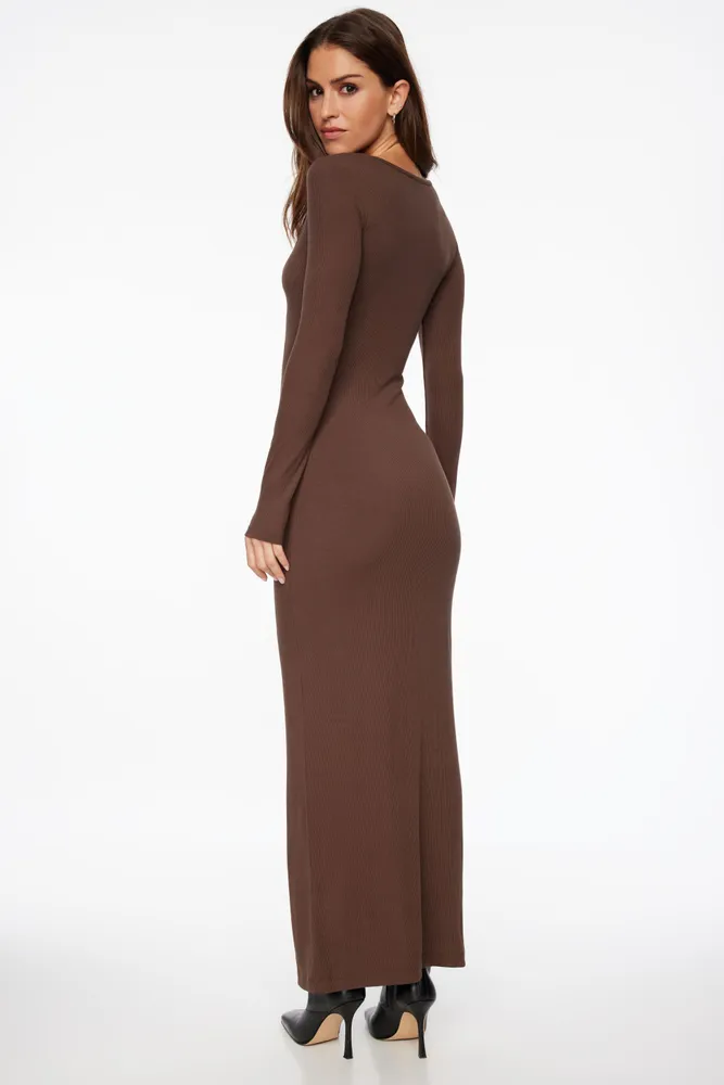 Selena Long Sleeve Ribbed Maxi Dress