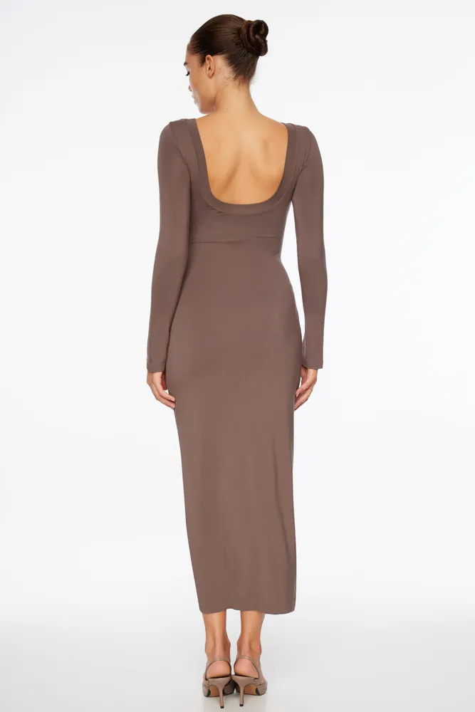 Long Sleeve Scoop Back Maxi Dress