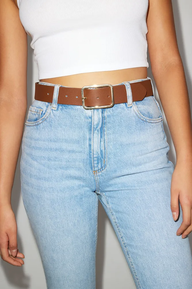 Rounded Square Buckle Belt