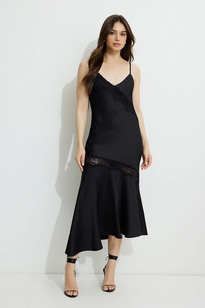 Robe nuisette maxi asymétrique