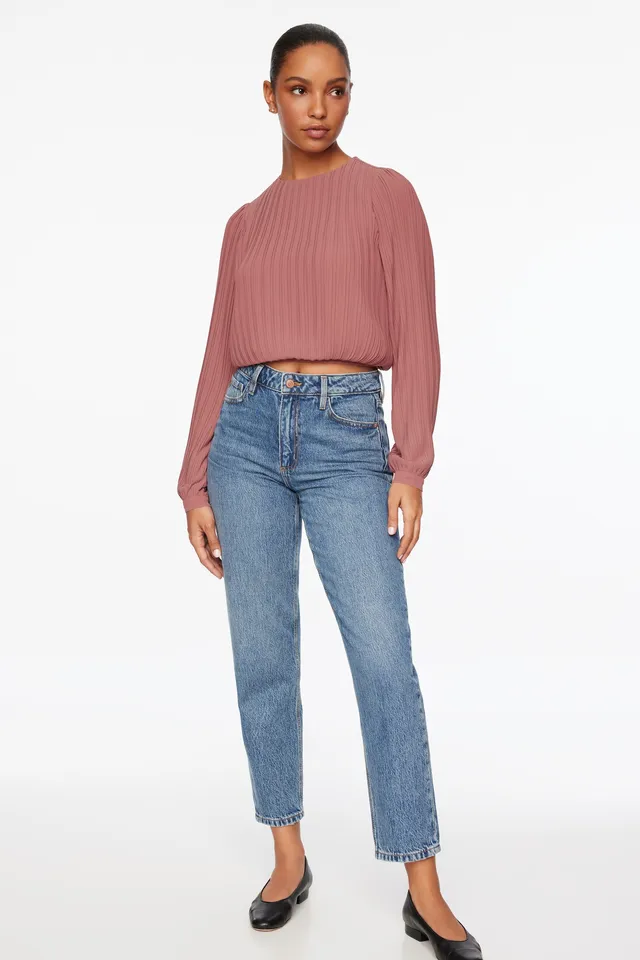 Plissé Boat Neck Top